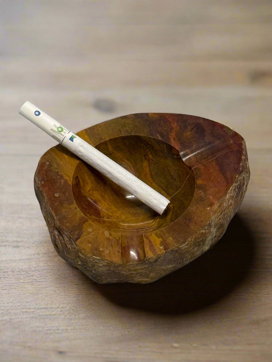 Decorative Agate Ashtray (assorted) – Unique Crystal Smoking Accessory