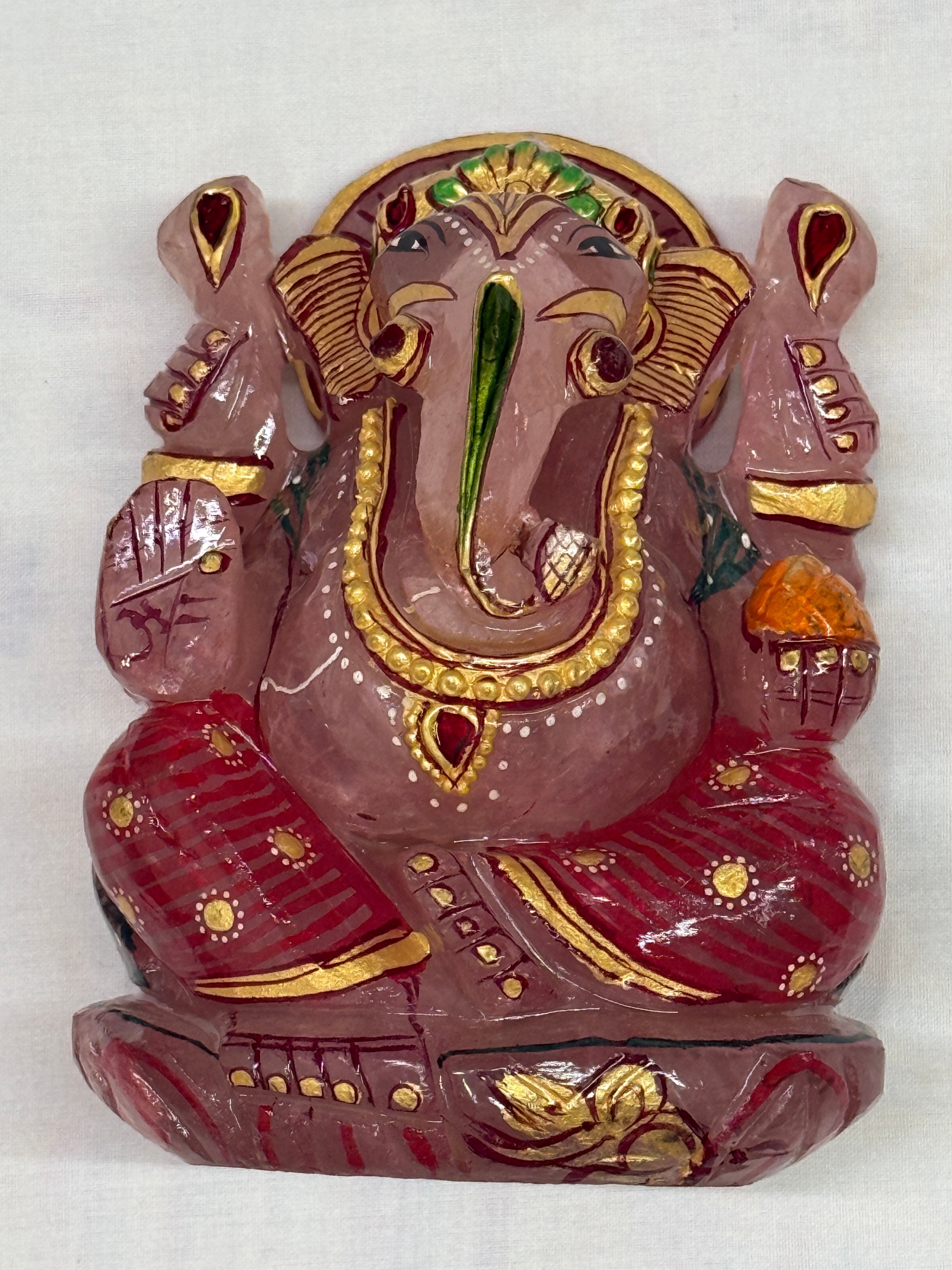 Agate Stone Lord Ganesha Idol – Handcrafted & Colorful Divine Art (Rose Quartz)