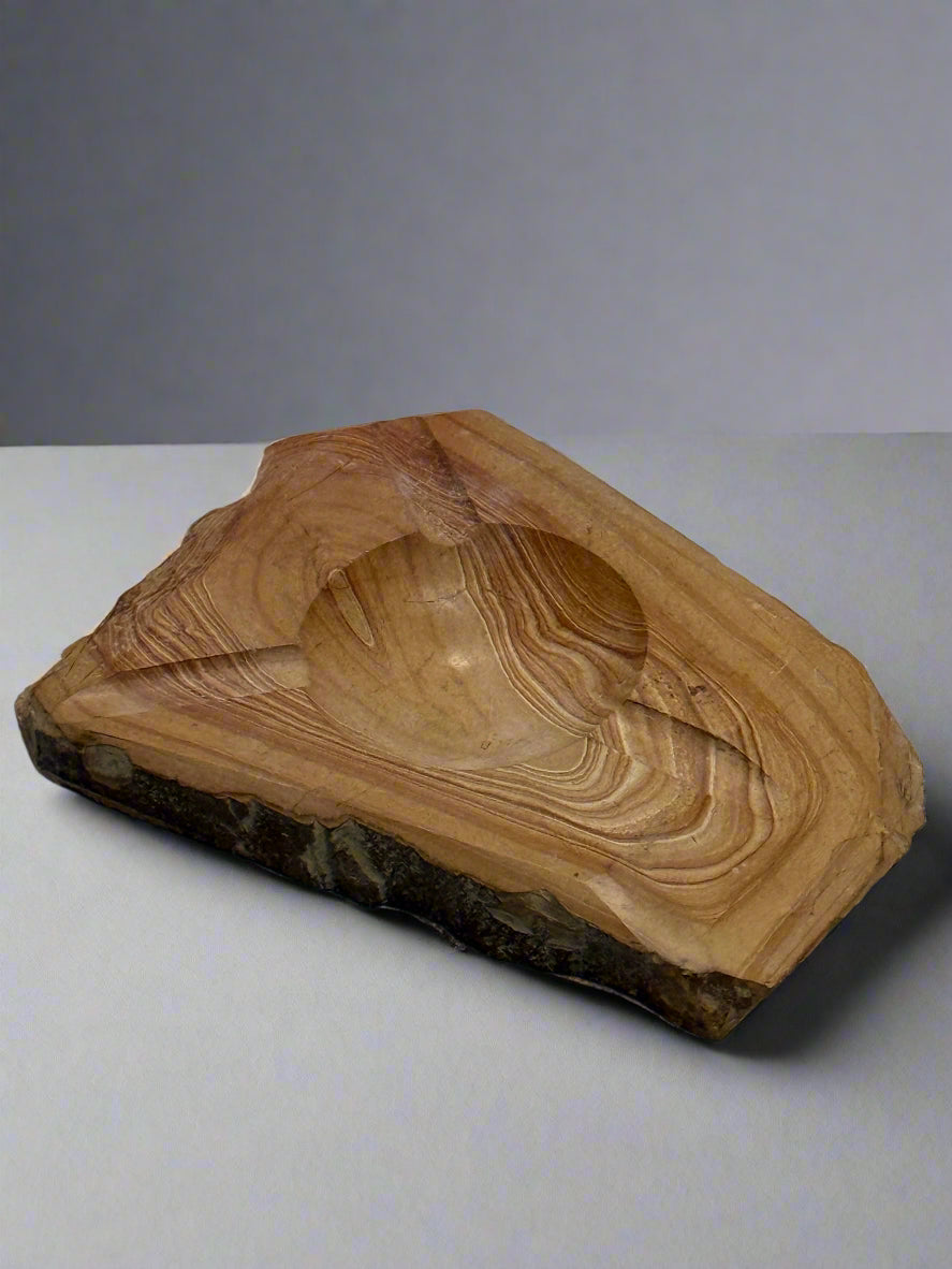 Handcrafted Agate Stone Ashtray – Unique & Stylish